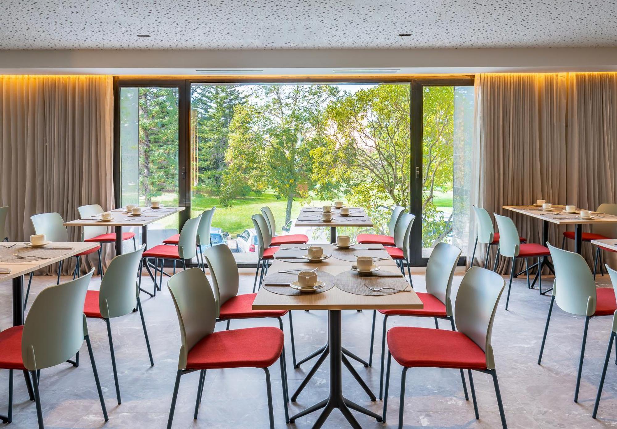 Occidental Pamplona Hotel Ngoại thất bức ảnh