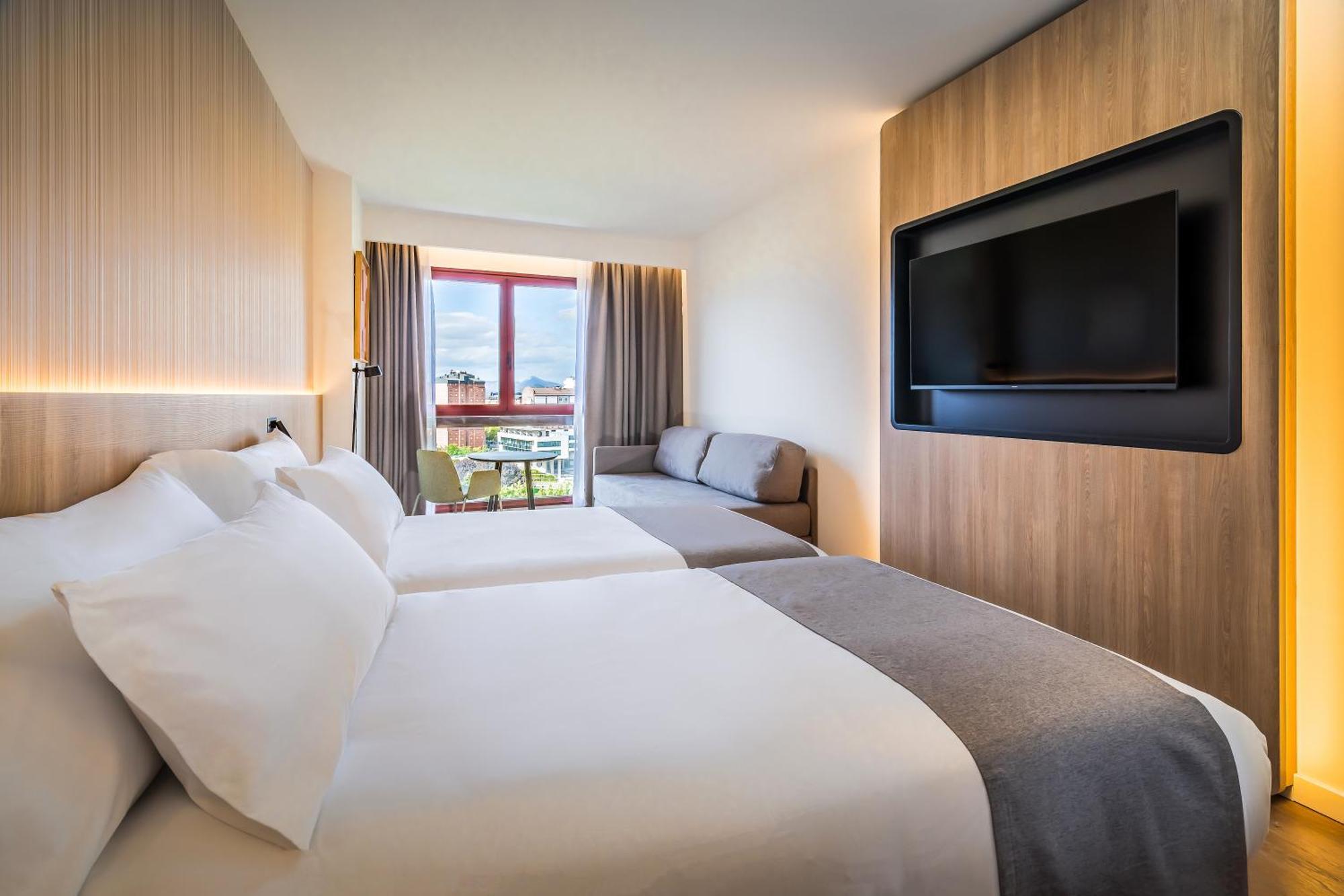 Occidental Pamplona Hotel Ngoại thất bức ảnh