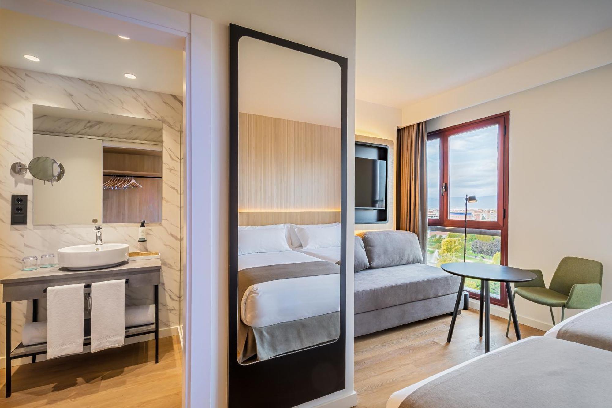 Occidental Pamplona Hotel Ngoại thất bức ảnh