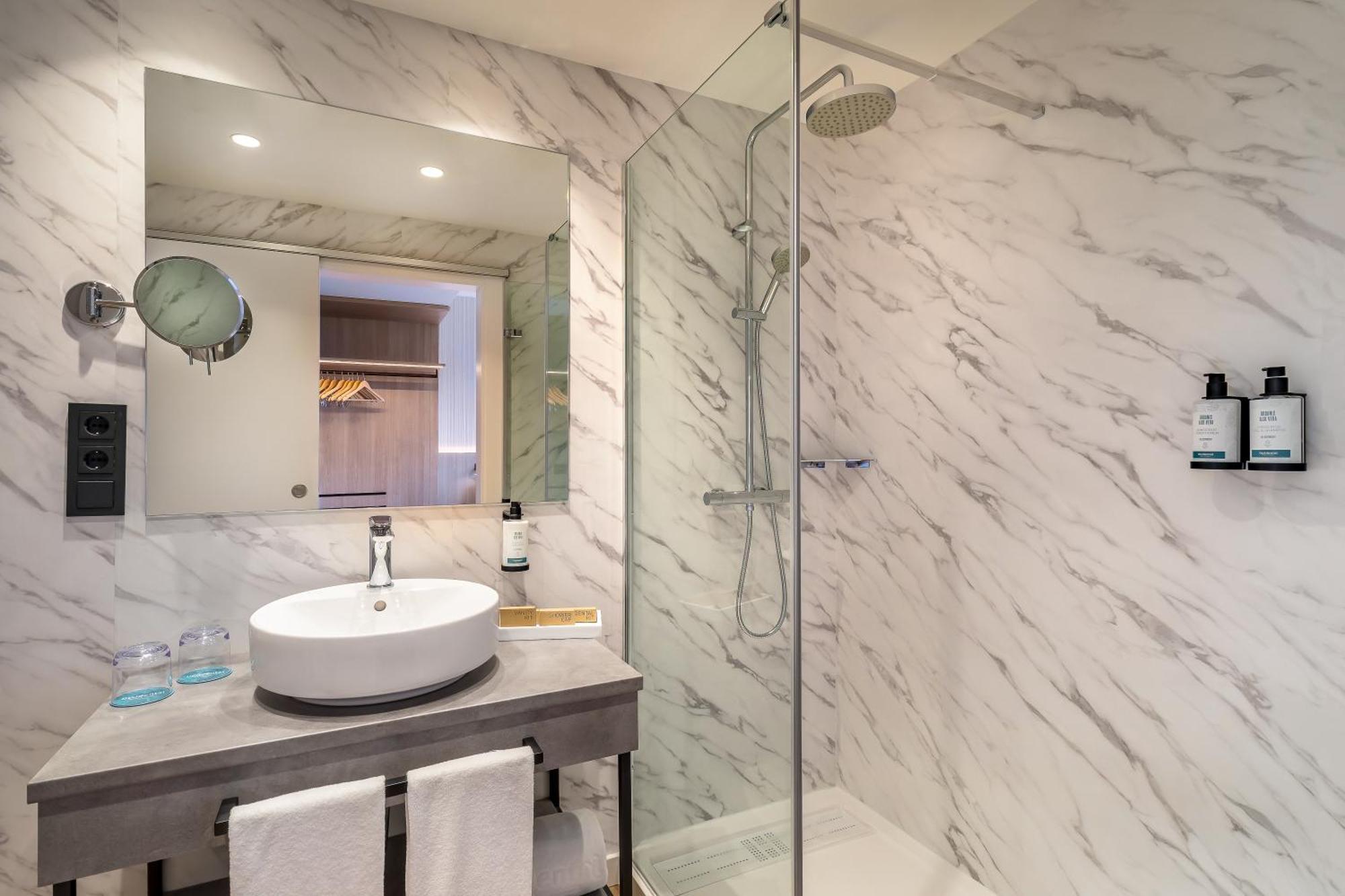 Occidental Pamplona Hotel Ngoại thất bức ảnh