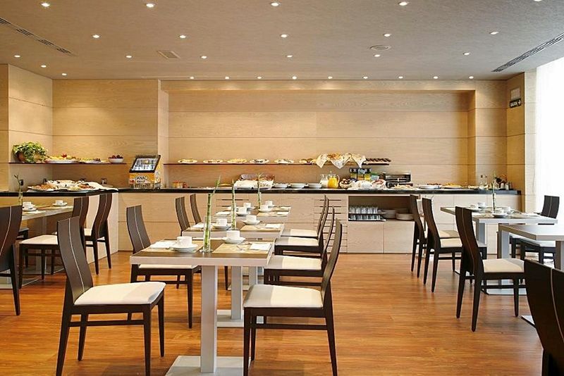 Occidental Pamplona Hotel Ngoại thất bức ảnh